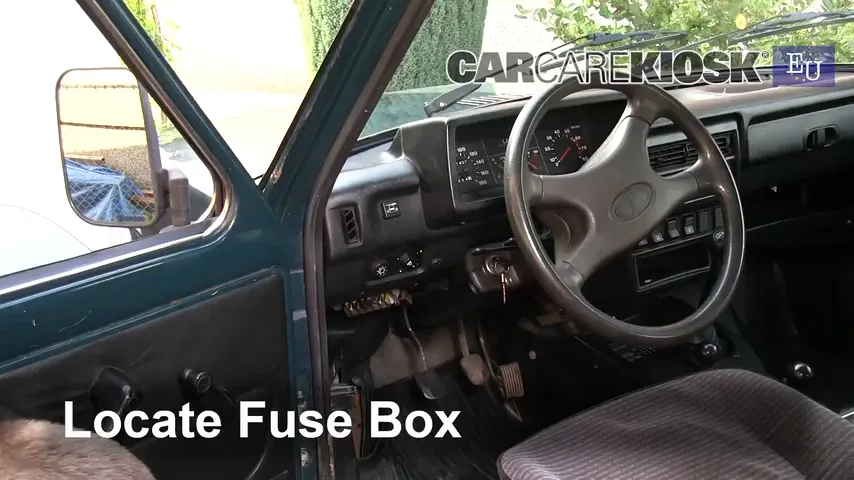 2009 Lada Niva 1.7L 4 Cyl. Fusible (interior)